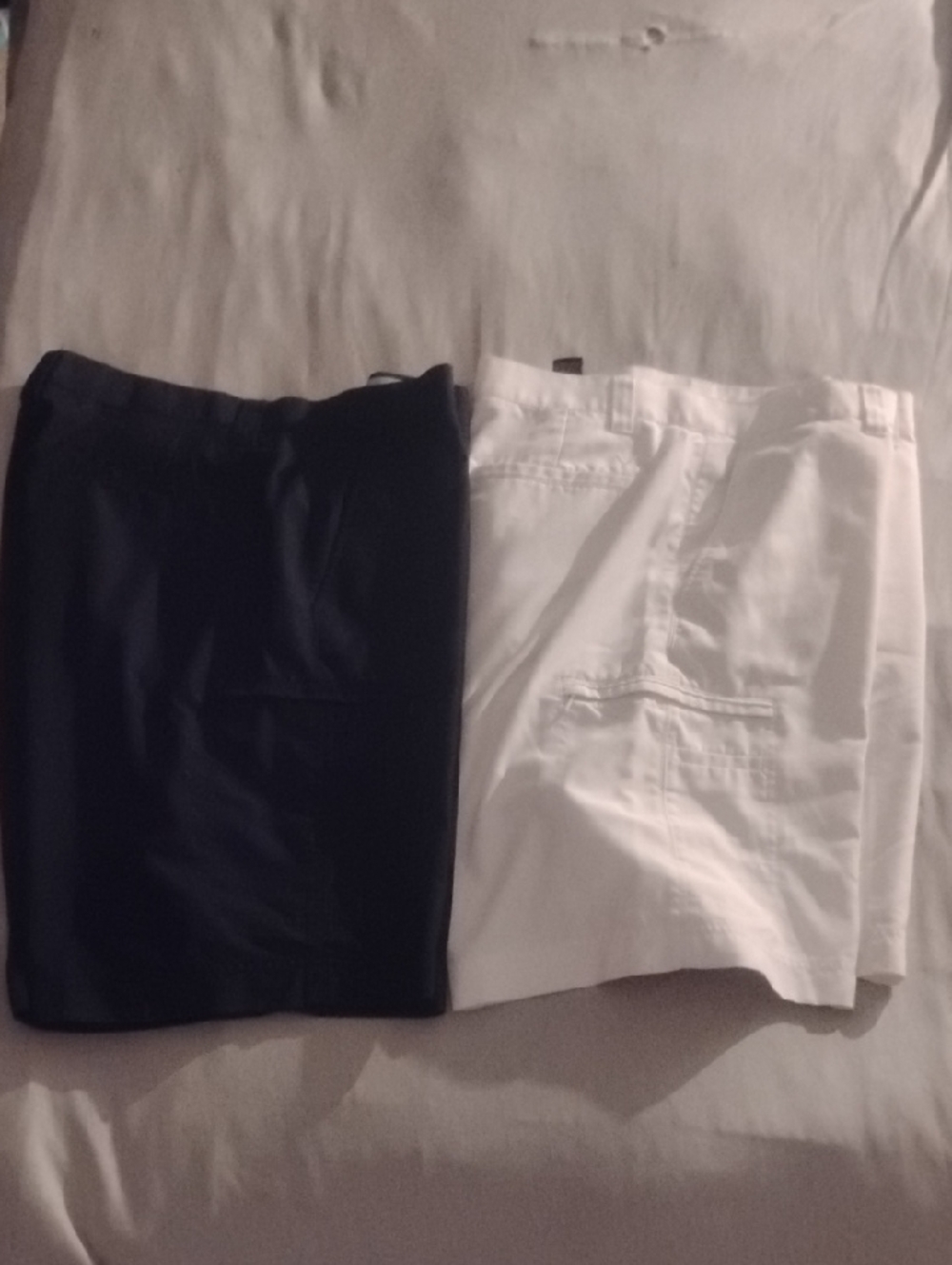 Callaway Black and White Men’s Cargo Shorts Pair Size 38